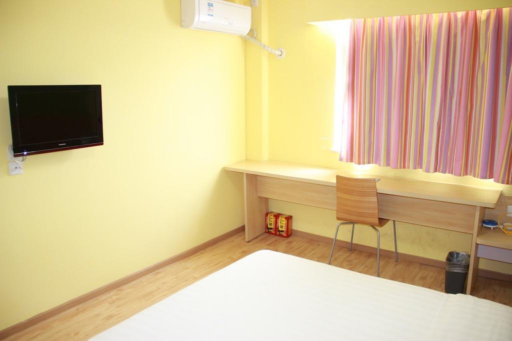 7Days Inn Bijie East Bus Station Branch Екстериор снимка